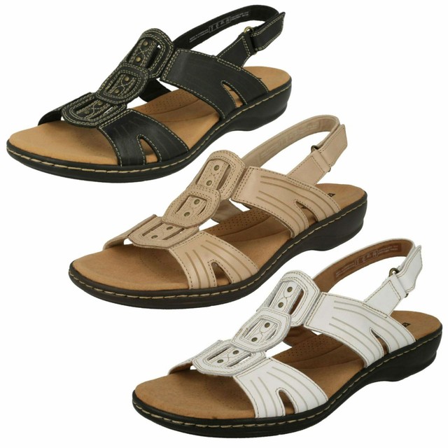 clarks strappy leather sandals