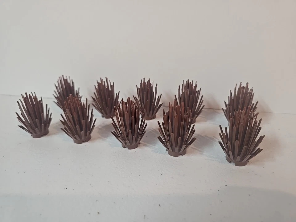 10 Pieces Lot LEGO® Reddish Brown Plant 6064 Prickly Bush 2 x 2 x 4 - Image 3 of 4
