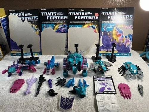 Transformers G1 Piranacon 100% Complete W/ 4 Cards Backs & Instructions Vintage