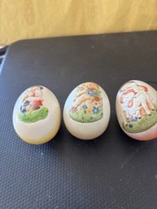 Anti Ferrandie Wood Eggs