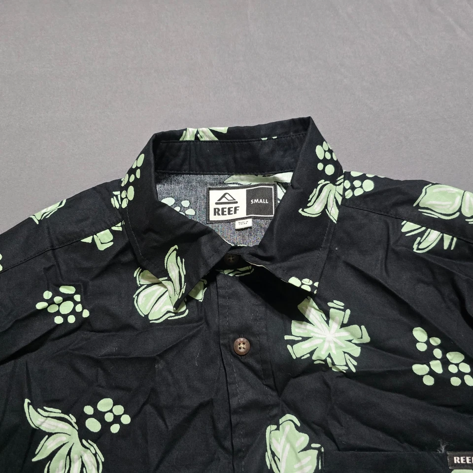 REEF Short Sleeve Button-Down Shirt, Size: Small, Black Men's Hawaiian - Image 3 of 4