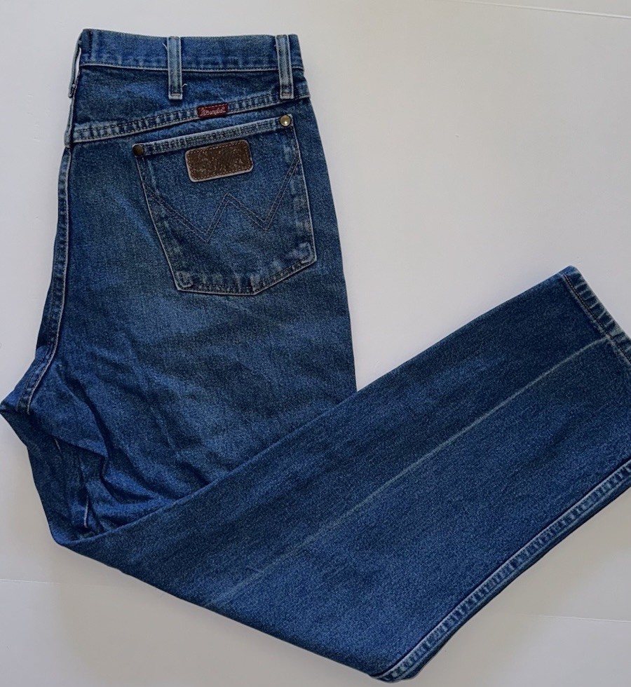 34x29 Cowboy Cut Relaxed Straight Leg Denim Pre Wash