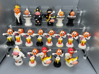 Fremdfiguren 19 Stück   - Chupa Chups Schafiguren Barcelona Spiel