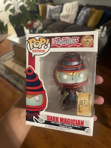 CUSTOM Funko Pop! Vinyl: Yu-Gi-Oh! - Dark Magician (Manga colorway) + protector - Bild 7 von 7