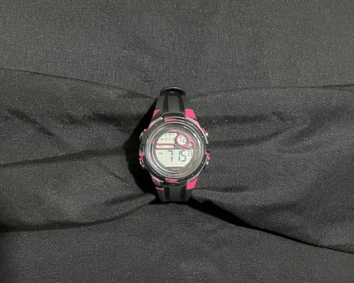 Roxy waterproof best sale watch