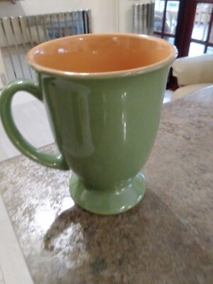 denby like footed green Tasse Neu