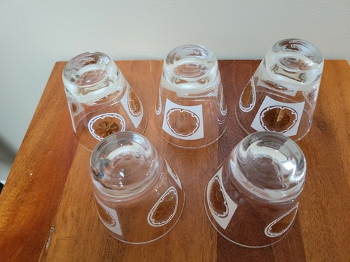 Vintage MCM Double Size Shot Glasses- Gold White Medallion Overlay Mid Century - Picture 3 of 4