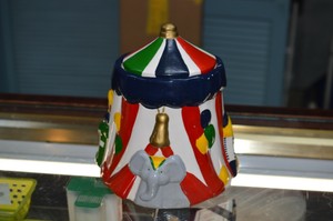Pier 1 Ceramic Circus Tent Cookie Jar Elephant Train Car Giraffe Bear Red Blue Ebay