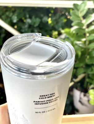 Starbucks 2021 Siren White Shimmer Pearl Glitter Holiday 16oz Cold