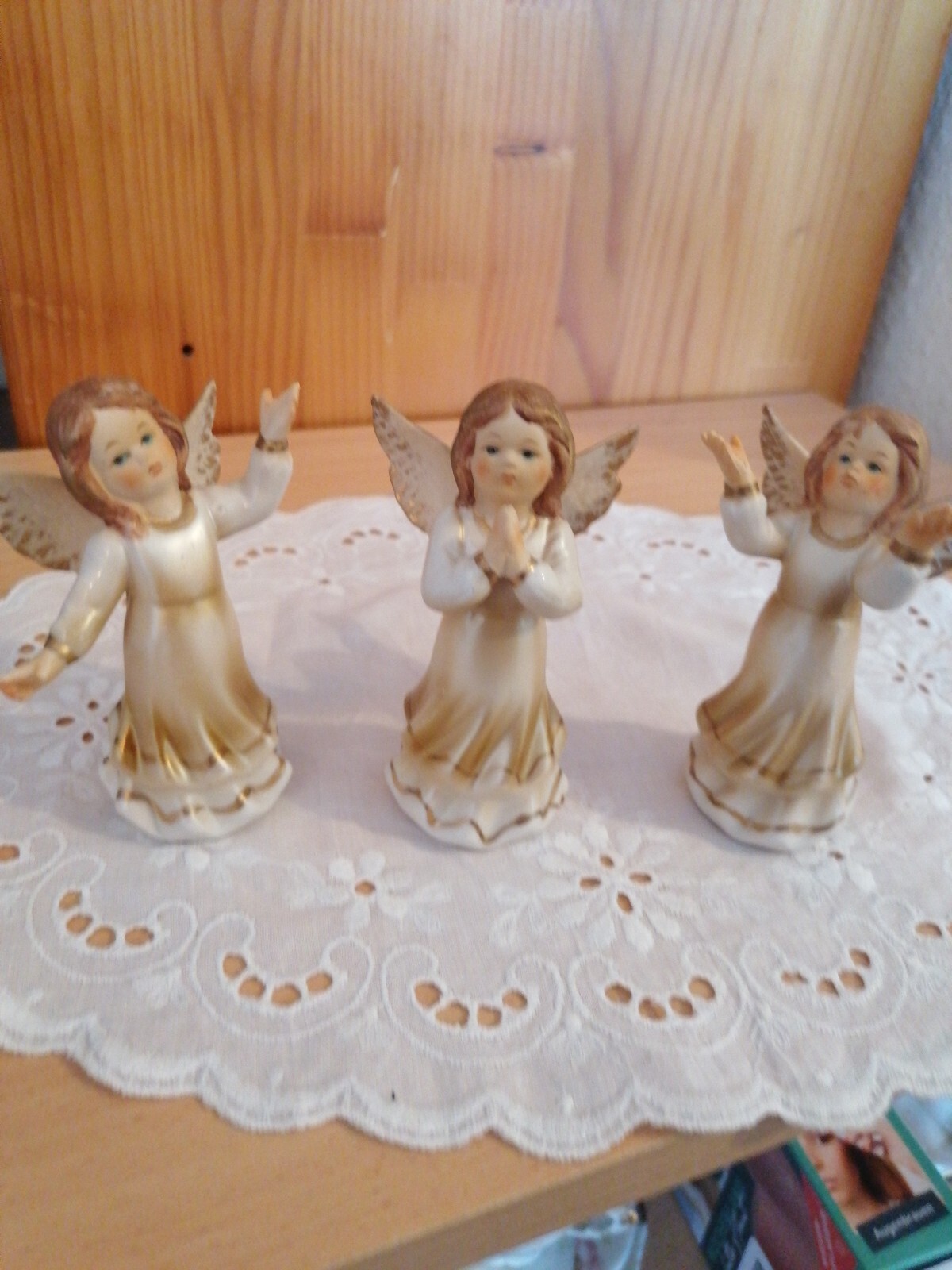 3 Engel Figuren - Engelsfigur - Weiß Gold ca. 9 cm - Schutzengel - Keramik?
