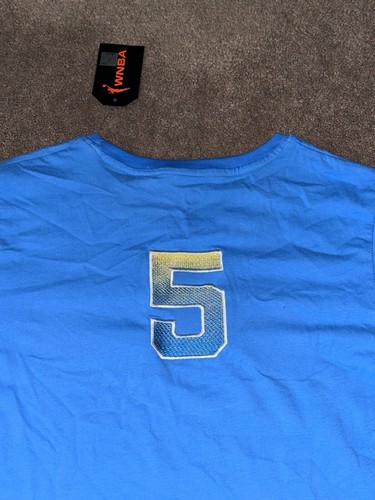 WNBA Basketball Angel Reese Size Medium Chicago Sky #5 Blue T-Shirt Women’s - Picture 11 of 13