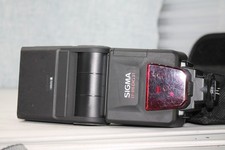 Flash attacco a slitta Sigma EF-610 DG ST per Nikon