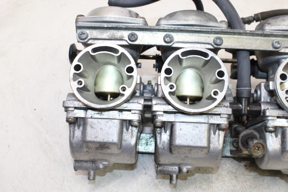 Kawasaki KZ1000P 1996 policía OEM carburador de carburador Foto 3 de 4