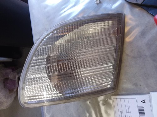 MERCEDES VITO LEFT INDICATOR/FOG/SIDE CORNER LIGHT CLEAR LENS 02/98-12/04 98 99