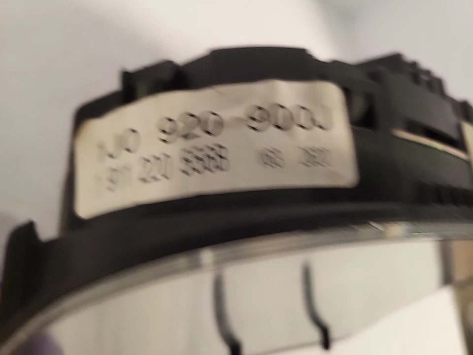 Speedometer Cluster Sedan Turbo Gas MPH Fits 01 JETTA 25053909 K2 Foto 3 de 4