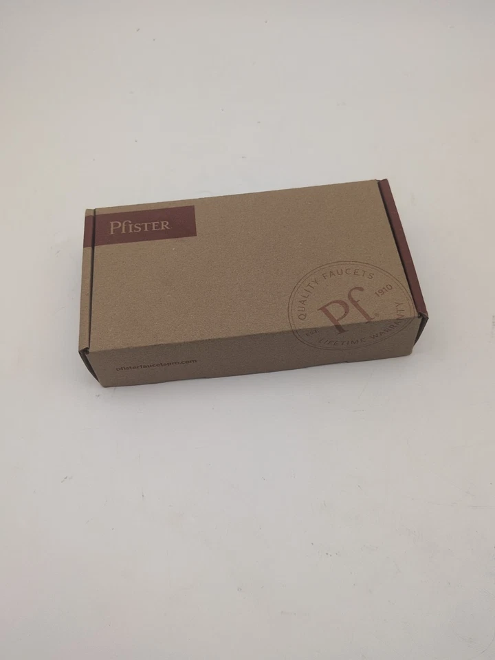 Держатель для туалетной бумаги Pfister Kenzo BPH-DF1C с одной стойкой — хромированная отделка - Изображение 4 из 4