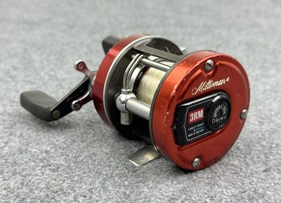Vintage Daiwa Millionaire 3RM Fishing Reel Baitcasting RH Level Wind Japan Red