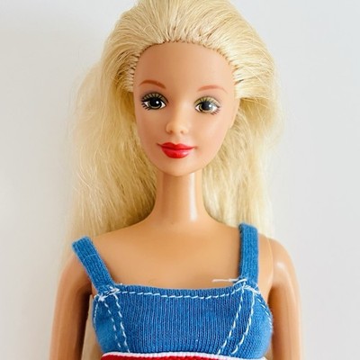 Vintage 1990er Barbie Puppe Bad Boutique 1998 Kleidung blauer BH braune Augen blond