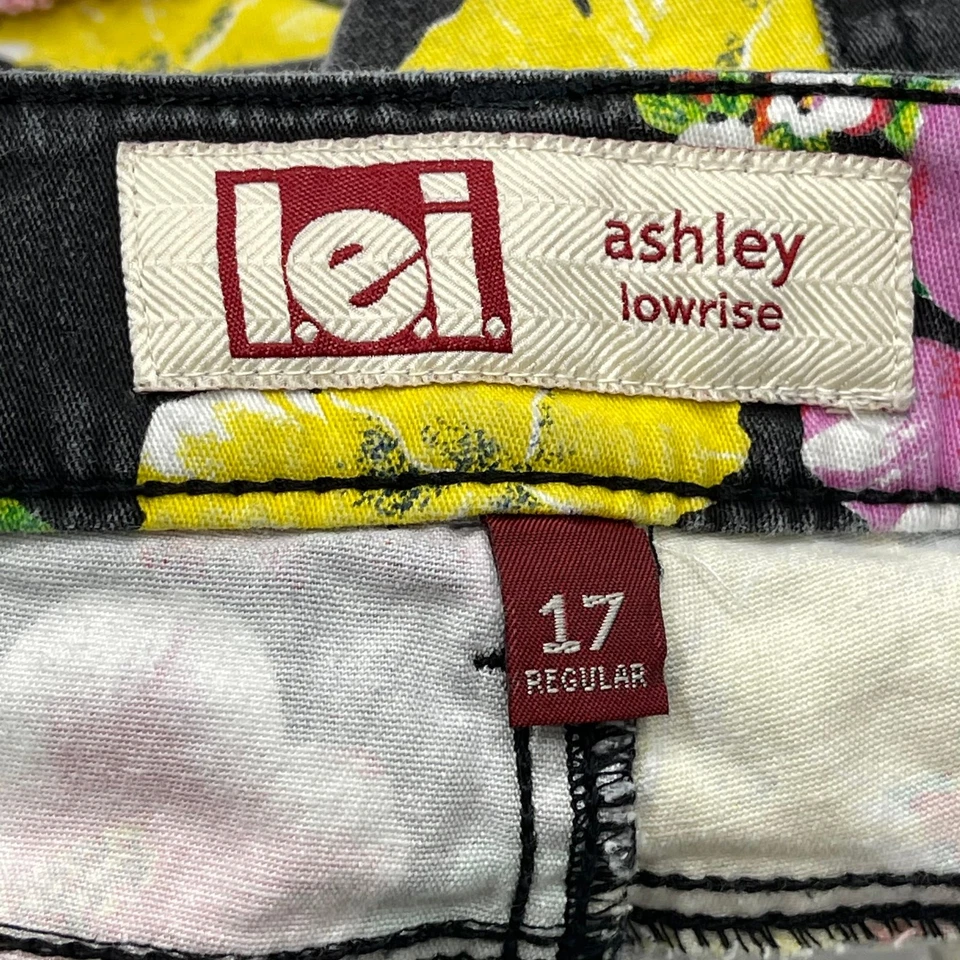 LEI Shorts Junior Size 17 Pink Yellow Floral Ashley Low Rise Cotton Y2K Retro - Image 3 of 4
