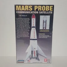 Lindberg Mars Space Probe Communication Satellite Model kit #91003 New Sealed