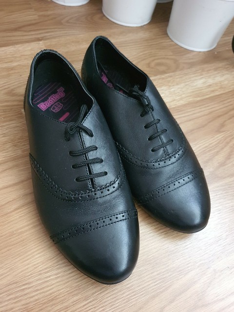 clarks teenage girl school shoes