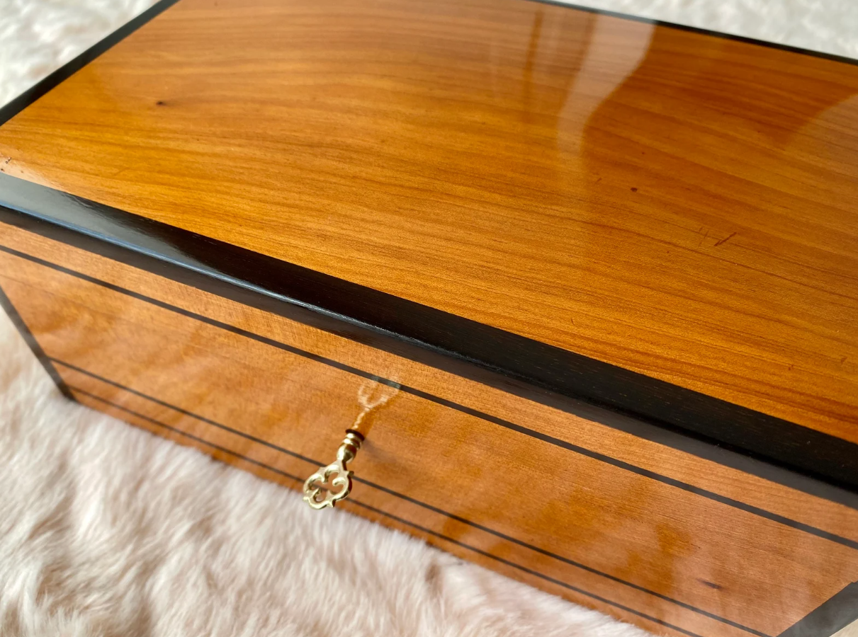 Moroccan burl wooden jewellery Box organizer with key keepsake Gift