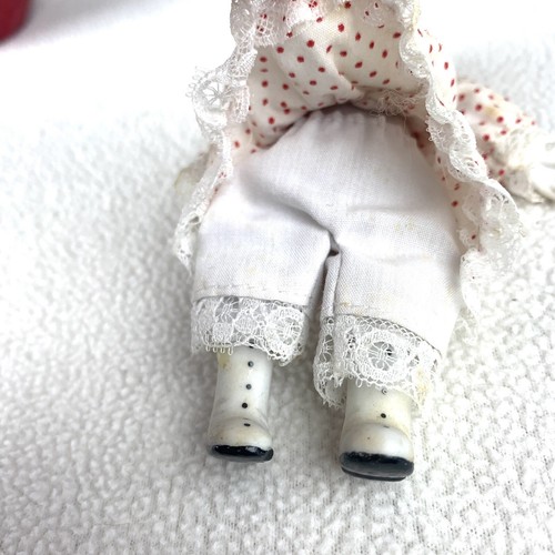 Porcelain DollHouse Doll Cloth Body Russ Berry Miniature 4 Inch - Picture 4 of 8