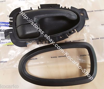 OEM Black Color Right Side Inner Door Handle & Bezel 2PC Ssangyong