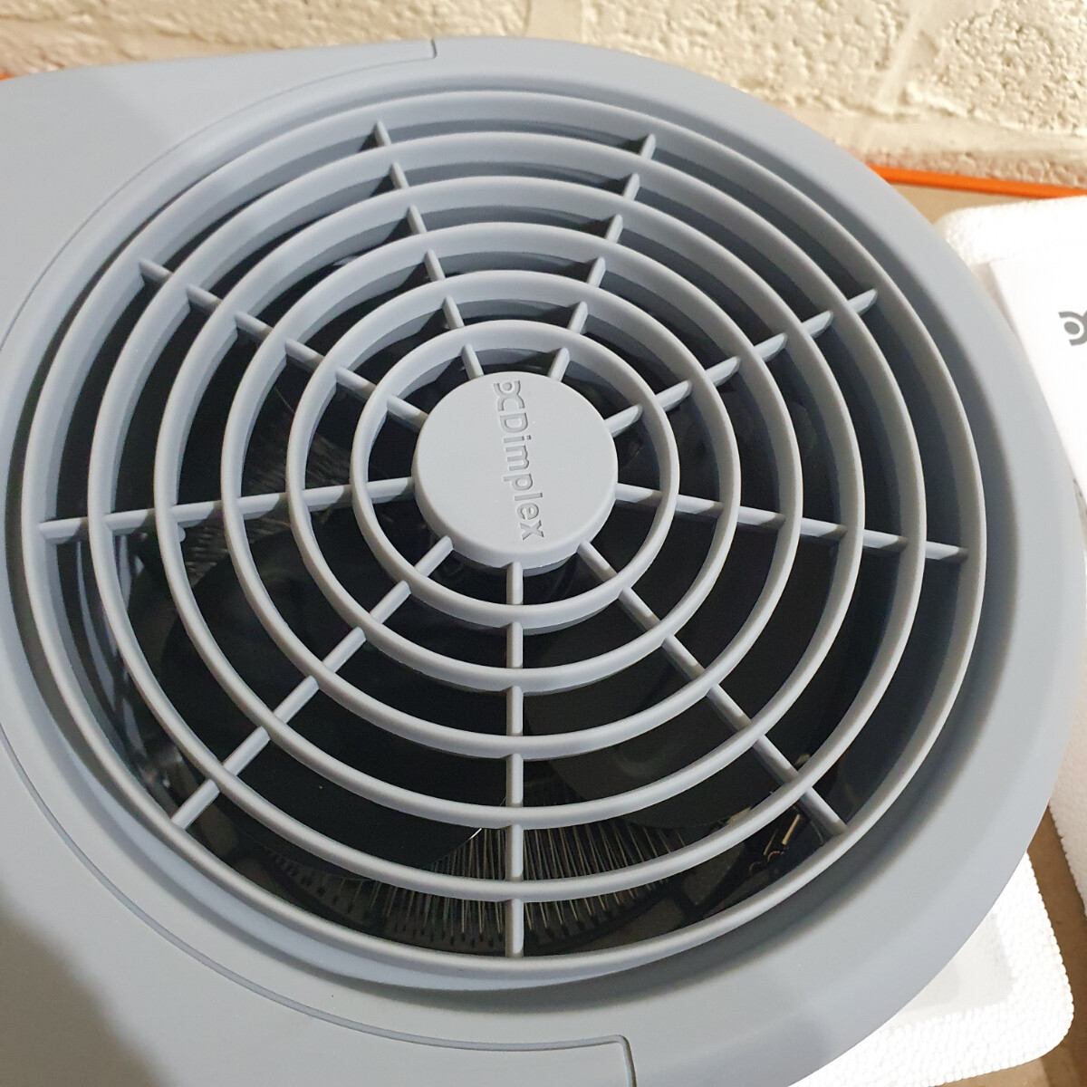 Dimplex PFH30E Grey 3kW Wall Mounted Programmable Temperature Garage