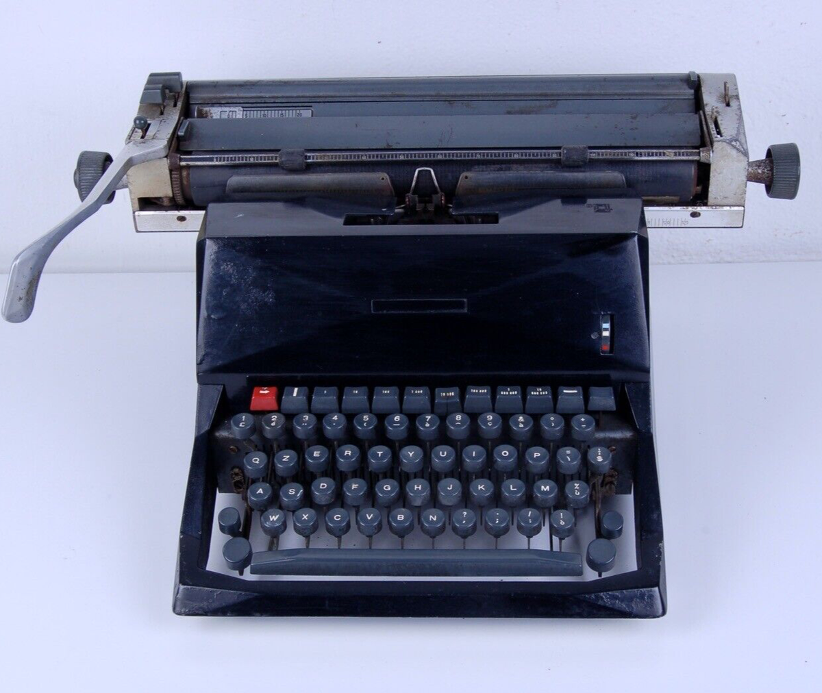 Modello Vintage Di Macchina Da Scrivere In Ferro – Decorazione D'arte Fatta A Mano Per Scrivania, Studio E Soggiorno, Regalo Originale