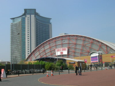 Photo 6x4 Earls Court Two and the Empress State Building from Old Brompto c2009