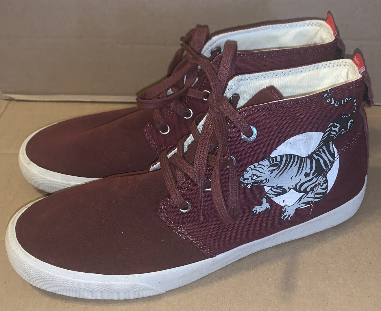 bucketfeet shoes tiger