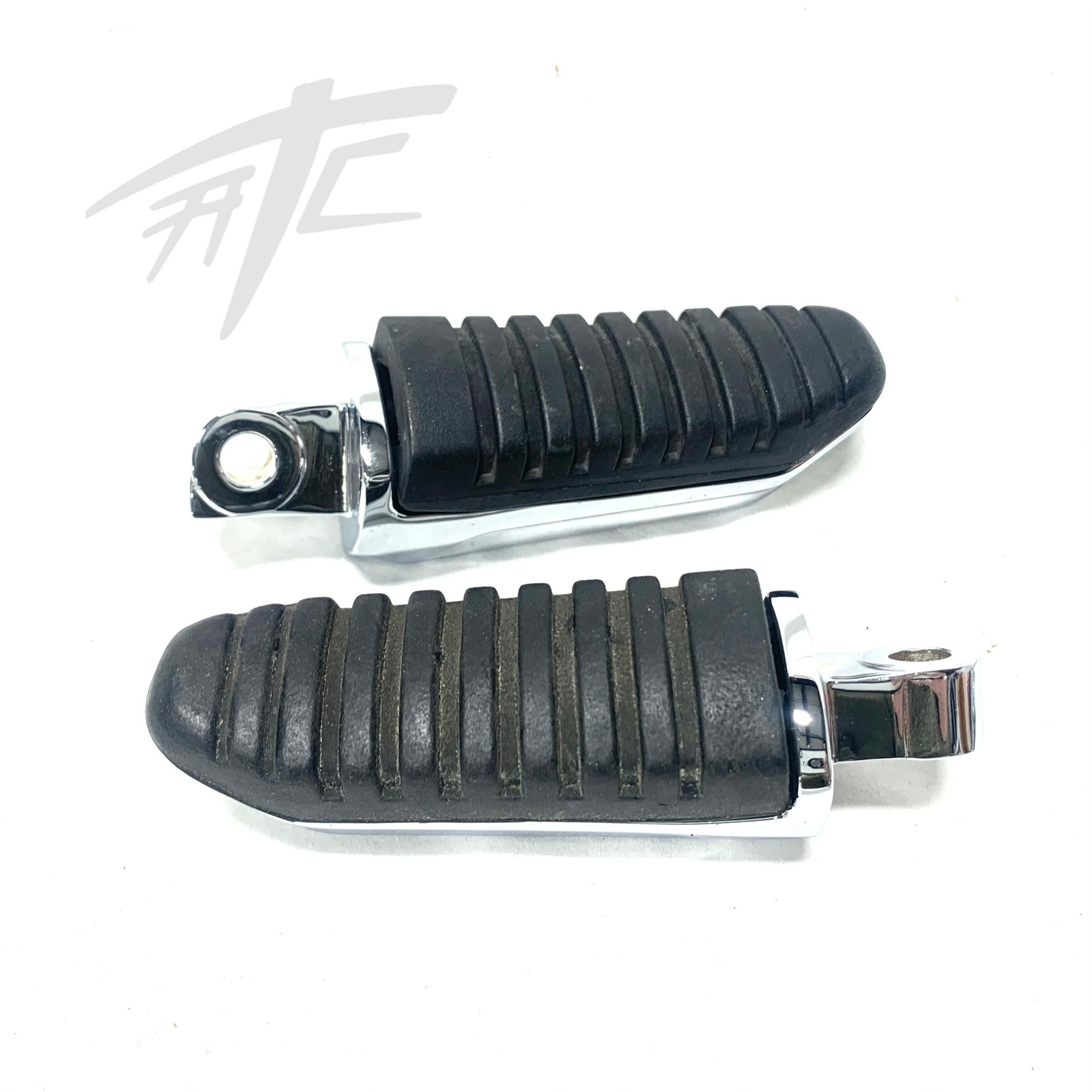 HAYABUSA CHROME OEM REAR FOOT PEGS 1320 SUZUKI HAYABUSA eBay