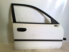 Porte avant et accessoires Mitsubishi CARISMA