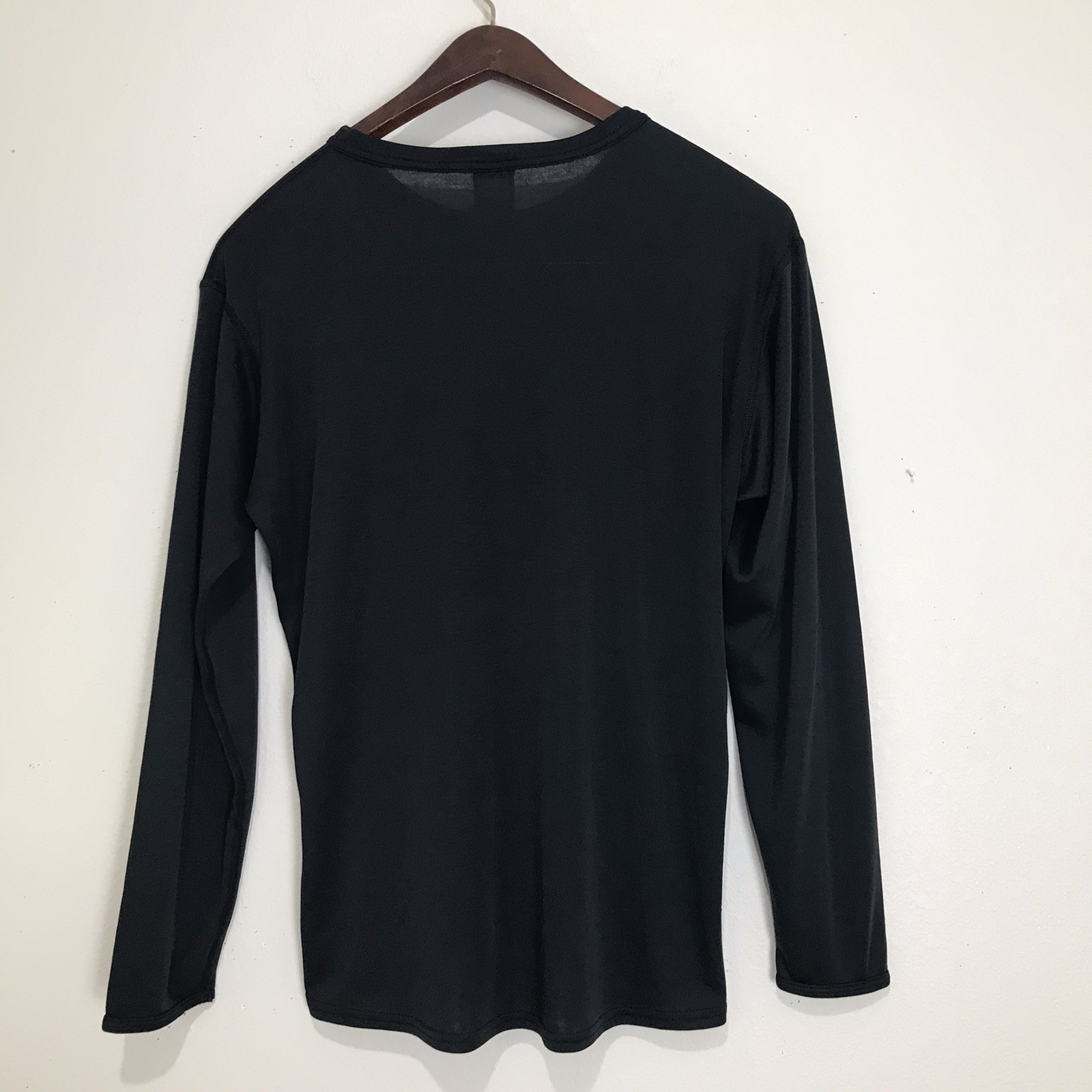 Vintage Mens Med Patagonia Capilene Base Layer Top Black Long Sleeve USA Flaw