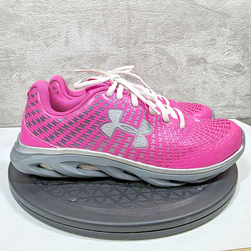 Under Armour Spine Shoes Pink 7 Y Running Shoes Clutch Fit