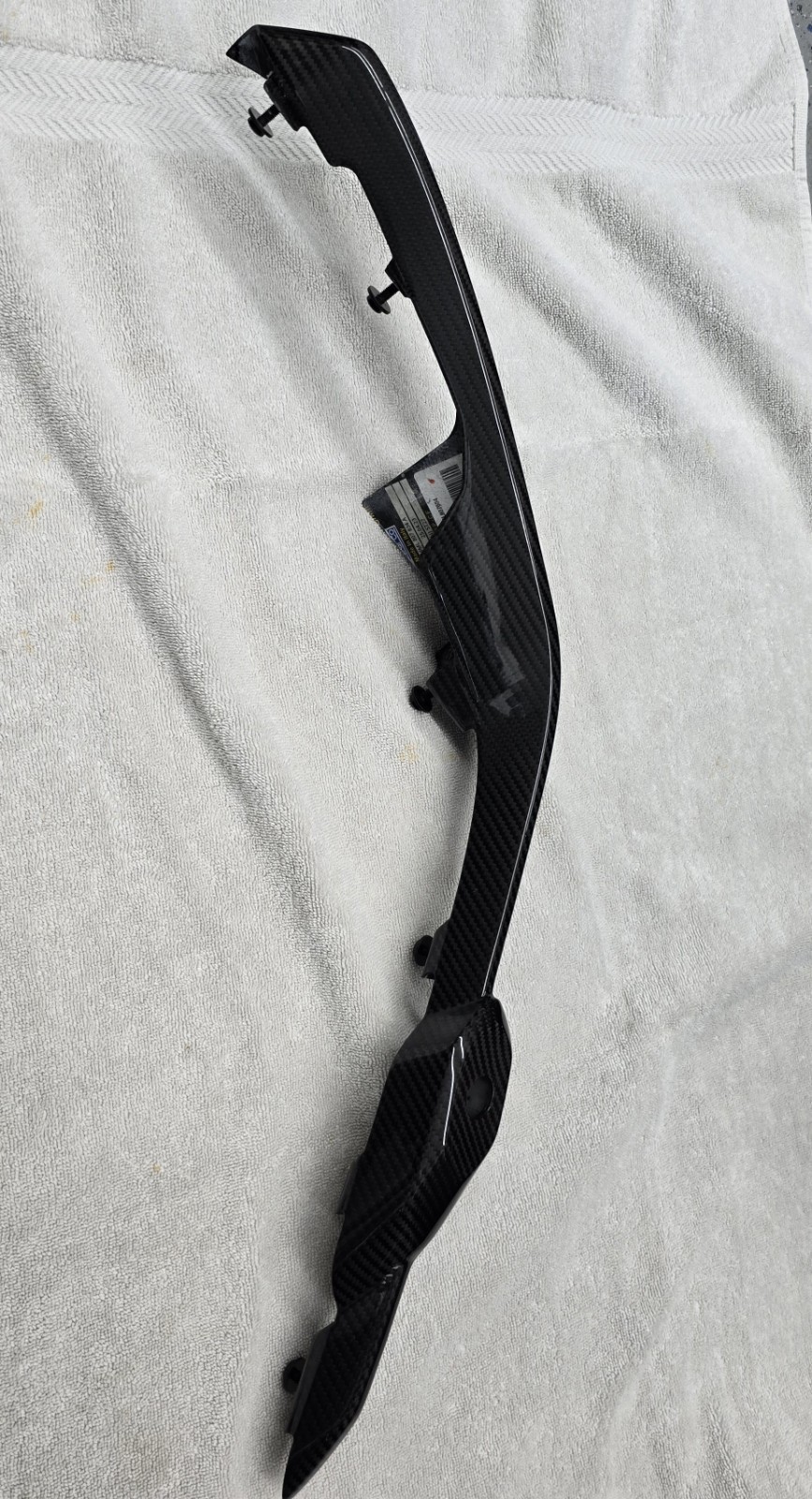 4ML807834A Lamborghini Urus Trim Front Bumper Side Lip Carbon Fiber Performante 