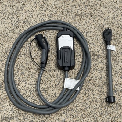 OEM BMW EV Flexible Fast Charger 2.0 BMW  iX, i3,i4,i8,X5 50e,X5 45e,740e,530e