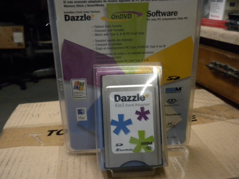 Dazzle SmartDisk DM-9500 PCMCIA 5-in-1 Digital Media Adapter XD SD MMC SM MS