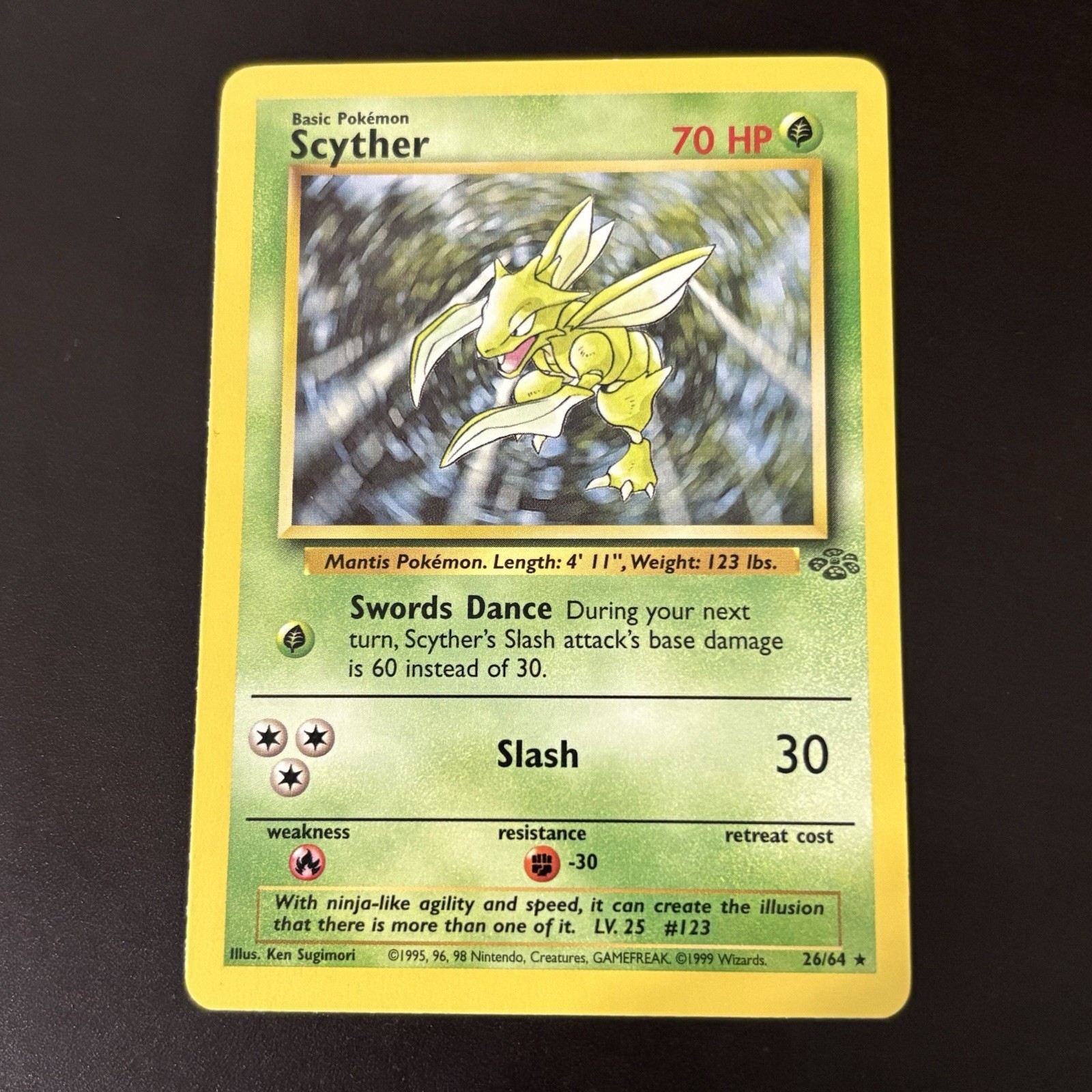 Pokemon 1999 TCG Jungle Card -- Scyther 10/64 Holo NM