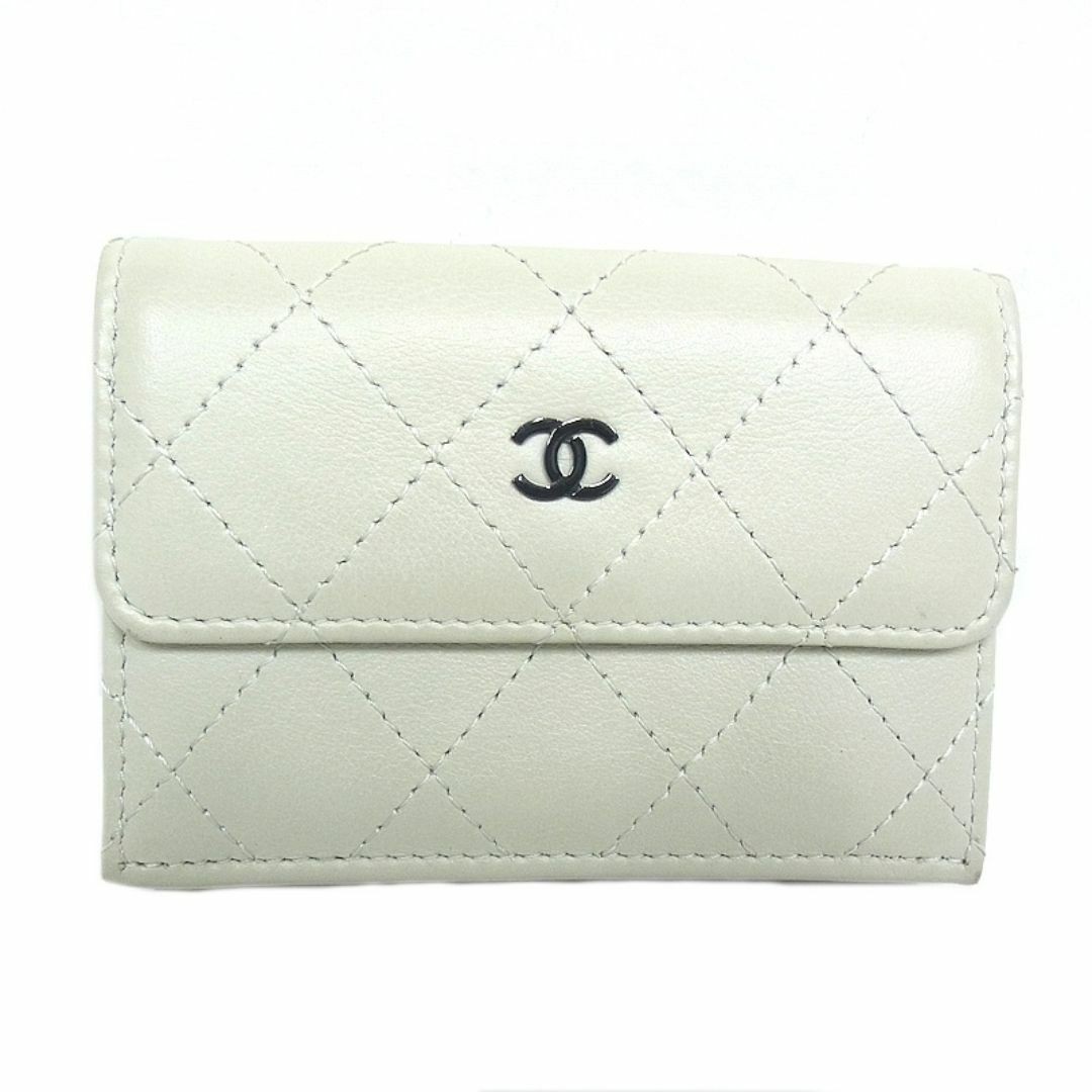 Chanel Small Flap Trifold Wallet in Ivory Ap3882