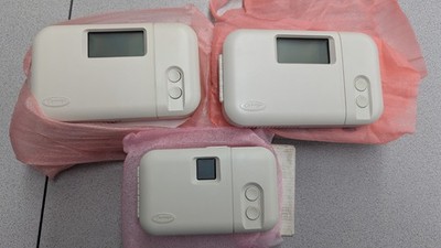 Carrier Thermostats TSTATCCP2S01, TSTATCCNAC01, TSTATCCPRH01