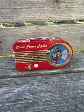 Mr . Xmas Snowtune radio plays songs christmas Weather News Music Decor Tested