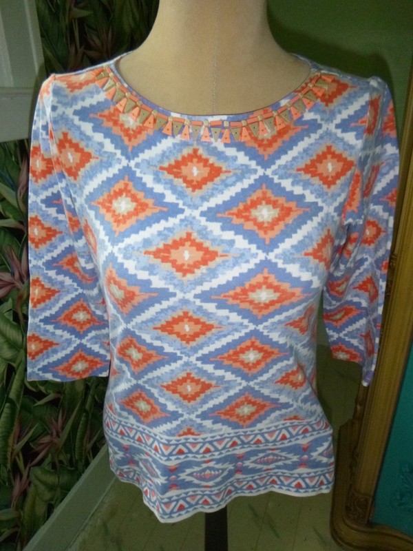 WOMANS SIZE SMALL"RUBY RD."ORANGE/WHITE/BLUE/TAN BEADED NECKLINE TUNIC
