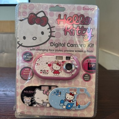 Hello Kitty By Sanrio Digital Camera Kit, Model 92009, 2013 SAKAR, New Open Box