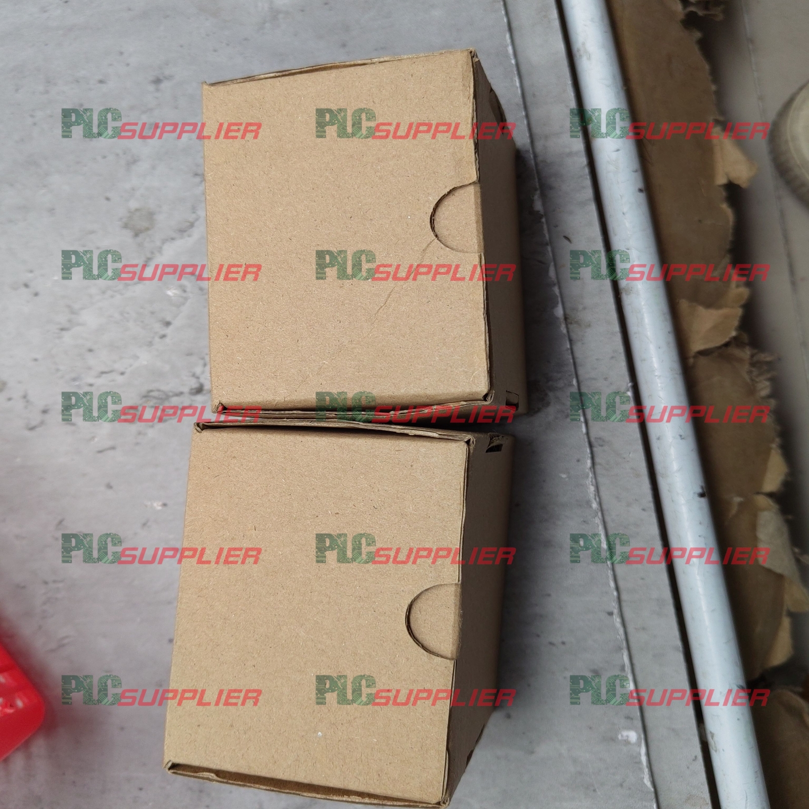 New In Box SIEMENS LOA24.171B27 Congo Oil Burner Control Box-image