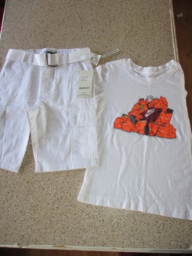 NWT. Boy's sz. 7 White Denim Cargo Burmuda Shorts with preowned Nike T Shirt 7