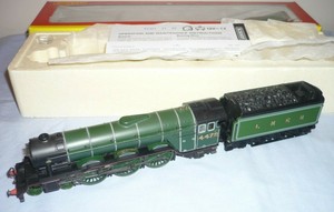 flying scotsman 00 gauge