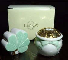 LENOX IRISH SPRINKLE of LUCK Salt & Pepper set Ireland pot of Gold -- NEW in BOX