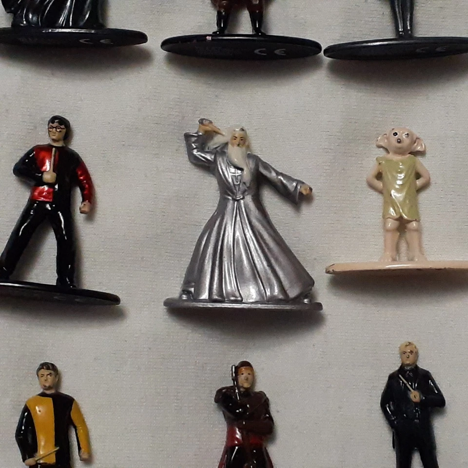 Lote de 10 bonecos de metal Nano Metalfigs Harry Potter Luna Lovegood Doby Tri-wizar - Imagem 4 de 4